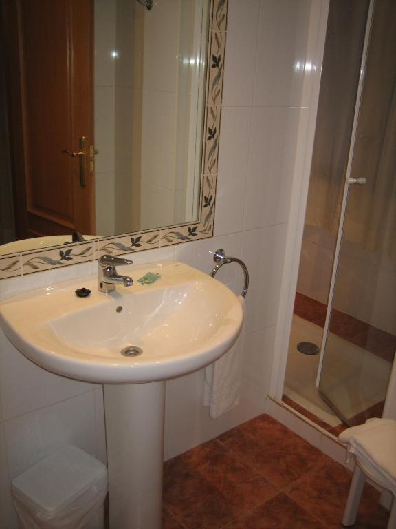 Hotel Chane La Puebla De Alfinden 객실 사진
